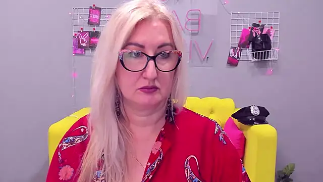 ChristyBrooks online show from 01/09/25, 06:57