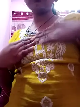 Snapshot of Cute-Anamika50 chatting on 01/11/25, 05:52 Cute-Anamika50 online show from 01/11/25, 05:52