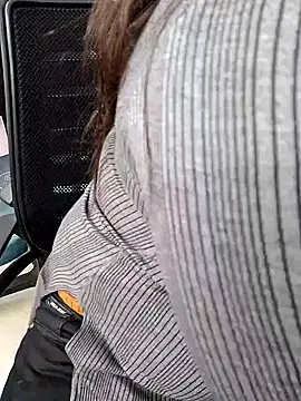 Snapshot of Cute-Anamika50 chatting on 02/15/25, 10:22 Cute-Anamika50 online show from 02/15/25, 10:22