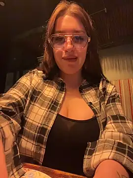 Snapshot of VikiDemi chatting on 02/09/26, 03:16 VikiDemi online show from 02/09/26, 03:16