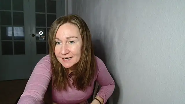 Snapshot of TamaraSweetxo chatting on 12/16/24, 04:38 TamaraSweetxo online show from 12/16/24, 04:38