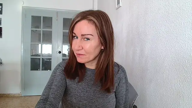 Snapshot of TamaraSweetxo chatting on 12/18/24, 10:08 TamaraSweetxo online show from 12/18/24, 10:08