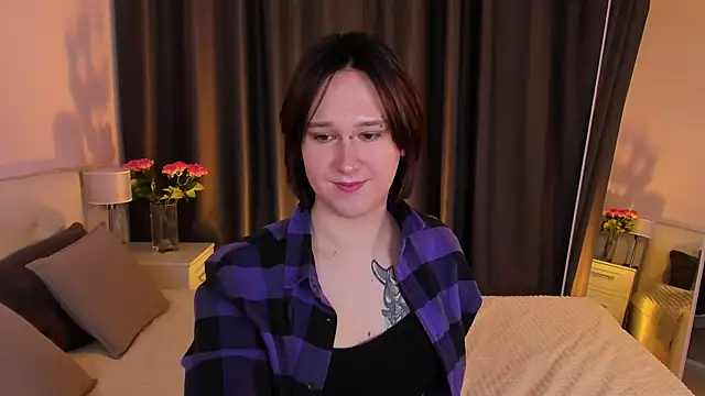 Nicole Cidman online show from 03/04/25, 02:53