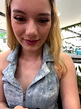 NicoleCut online show from 10/01/25, 08:04