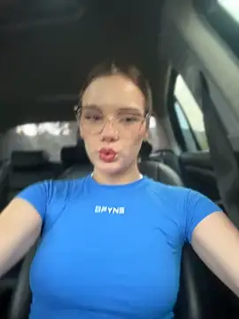 NicoleCut online show from 06/01/26, 10:11