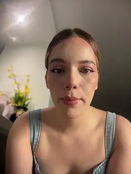 NicoleCut online show from 06/02/26, 10:45
