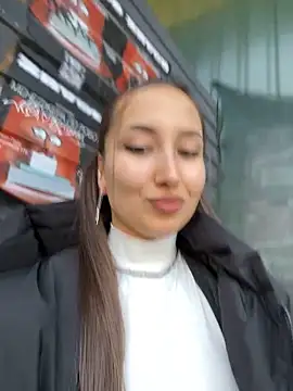 Snapshot of VelvetVixenI chatting on 11/03/25, 01:45 VelvetVixenI online show from 11/03/25, 01:45