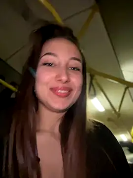 Snapshot of VelvetVixenI chatting on 11/28/25, 05:26 VelvetVixenI online show from 11/28/25, 05:26