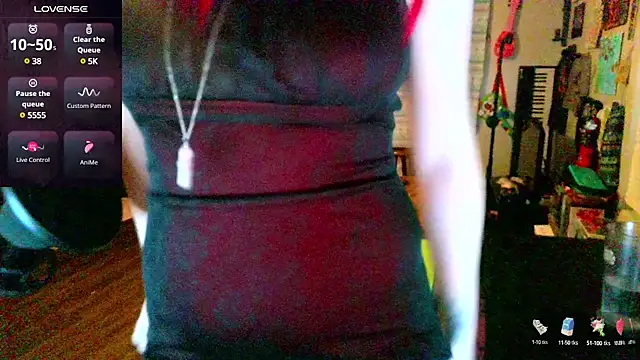  hellostormy  online show from 03/05/25, 09:27