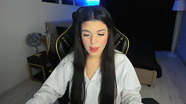 Snapshot of AlluringAriel chatting on 11/20/25, 07:13 AlluringAriel online show from 11/20/25, 07:13