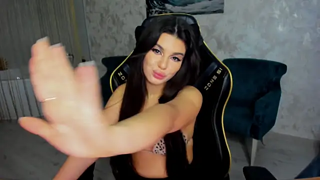 Snapshot of AlluringAriel chatting on 12/01/25, 07:41 AlluringAriel online show from 12/01/25, 07:41