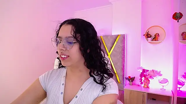 Aurora Brownn online show from 01/11/25, 03:55