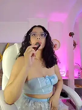 Aurora Brownn online show from 01/26/25, 10:12
