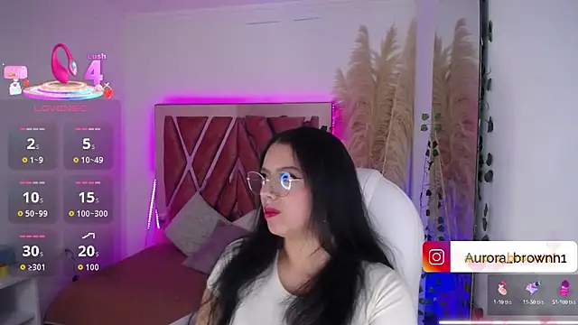 Aurora Brownn online show from 10/15/25, 04:34