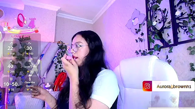 Aurora Brownn online show from 11/28/25, 04:37