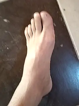 Snapshot of ahme_bebo chatting on 10/17/25, 02:08 ahme bebo online show from 10/17/25, 02:08