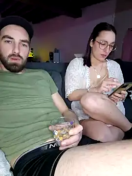 Snapshot of La_Chaudasse_98 chatting on 01/16/25, 08:03 La Chaudasse 98 online show from 01/16/25, 08:03