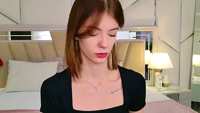 MeganMour online show from 11/14/25, 05:11