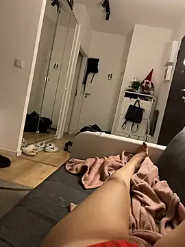 reema6969 online show from 12/12/24, 04:53