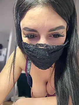 reema6969 online show from 12/17/24, 10:54