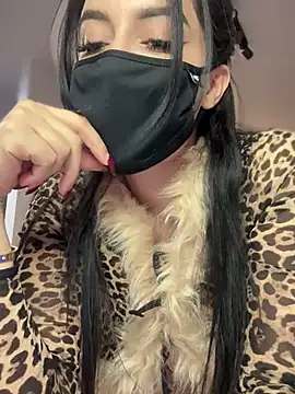 reema6969 online show from 02/23/25, 12:41