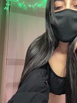 reema6969 online show from 02/28/25, 11:56