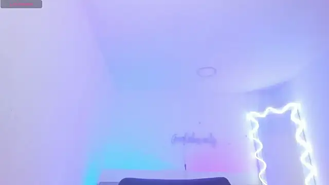 penelope tay1 online show from 10/15/25, 04:01