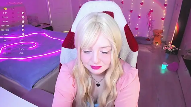 Amy honey angel online show from 03/13/25, 08:37