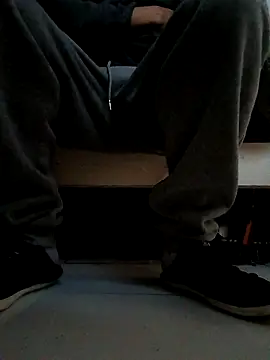 Snapshot of frotasso chatting on 11/10/25, 08:35 frotasso online show from 11/10/25, 08:35