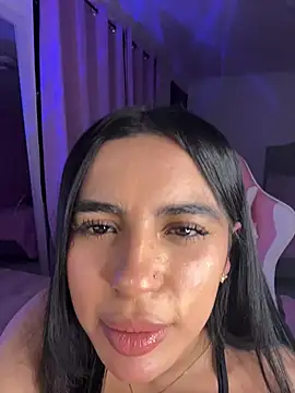 Emily-14 online show from 06/10/26, 12:44
