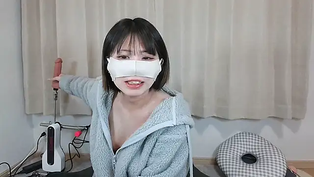-anzu-o online show from 02/14/25, 11:53