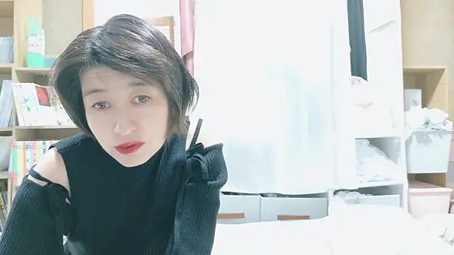 Snapshot of morikawa_sayaka chatting on 01/18/26, 11:41 morikawa sayaka online show from 01/18/26, 11:41
