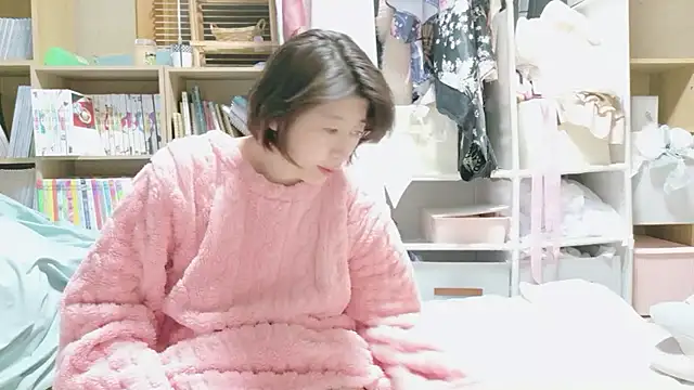 Snapshot of morikawa_sayaka chatting on 03/17/26, 12:30 morikawa sayaka online show from 03/17/26, 12:30