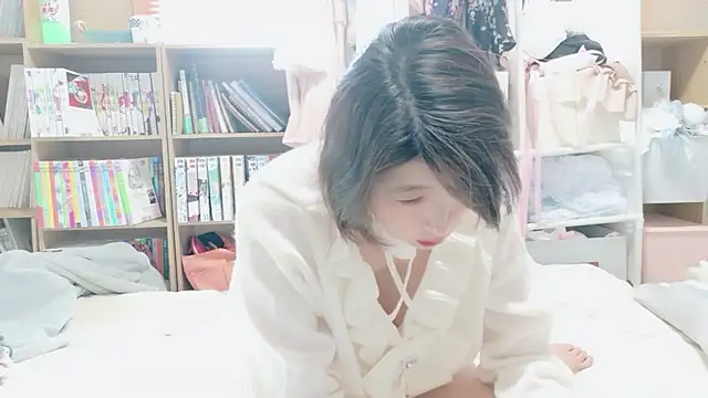 Snapshot of morikawa_sayaka chatting on 03/25/26, 03:12 morikawa sayaka online show from 03/25/26, 03:12
