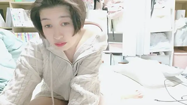 Snapshot of morikawa_sayaka chatting on 04/11/26, 12:42 morikawa sayaka online show from 04/11/26, 12:42