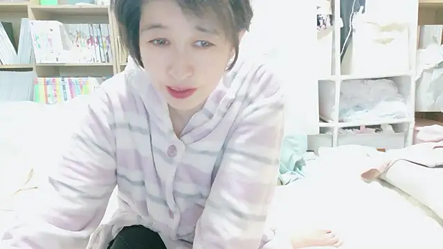 Snapshot of morikawa_sayaka chatting on 04/12/26, 03:11 morikawa sayaka online show from 04/12/26, 03:11