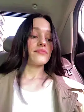 Mia Mia M online show from 05/20/26, 01:17