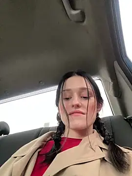 Mia Mia M online show from 05/29/26, 04:16
