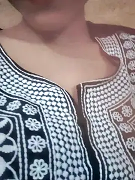 Babby girl08 online show from 10/29/25, 05:14