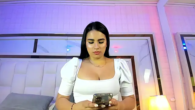 giorgia 13 online show from 02/08/25, 03:30