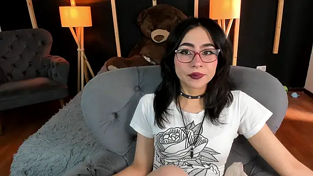 vampy dolll online show from 12/13/24, 01:01