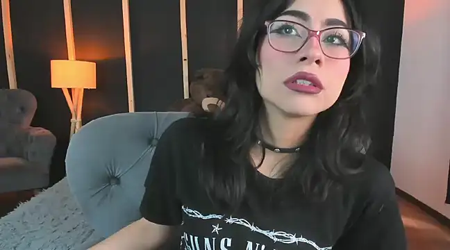 vampy dolll online show from 12/16/24, 01:00