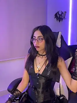 vampy dolll online show from 10/27/25, 06:50