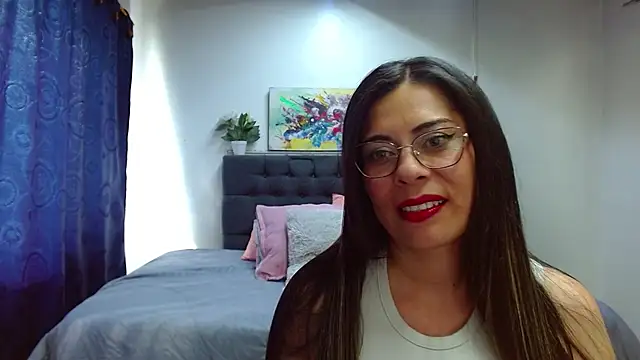  lara1 online show from 01/13/25, 07:53
