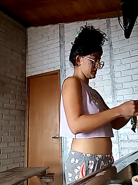 LoveElectra online show from 10/12/25, 04:28