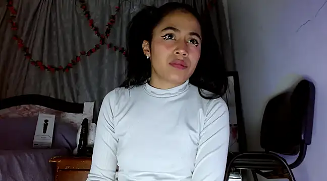 brihanna lena online show from 03/03/25, 04:36