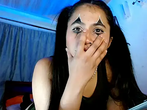 brihanna lena online show from 10/21/25, 07:53