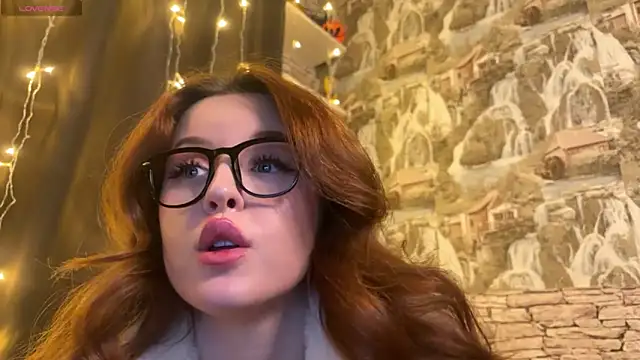LaurenRossss online show from 01/31/25, 02:04