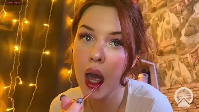 LaurenRossss online show from 03/09/25, 11:35