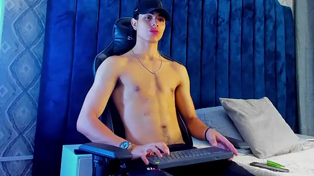 JoshRashfordd online show from 03/05/25, 11:49